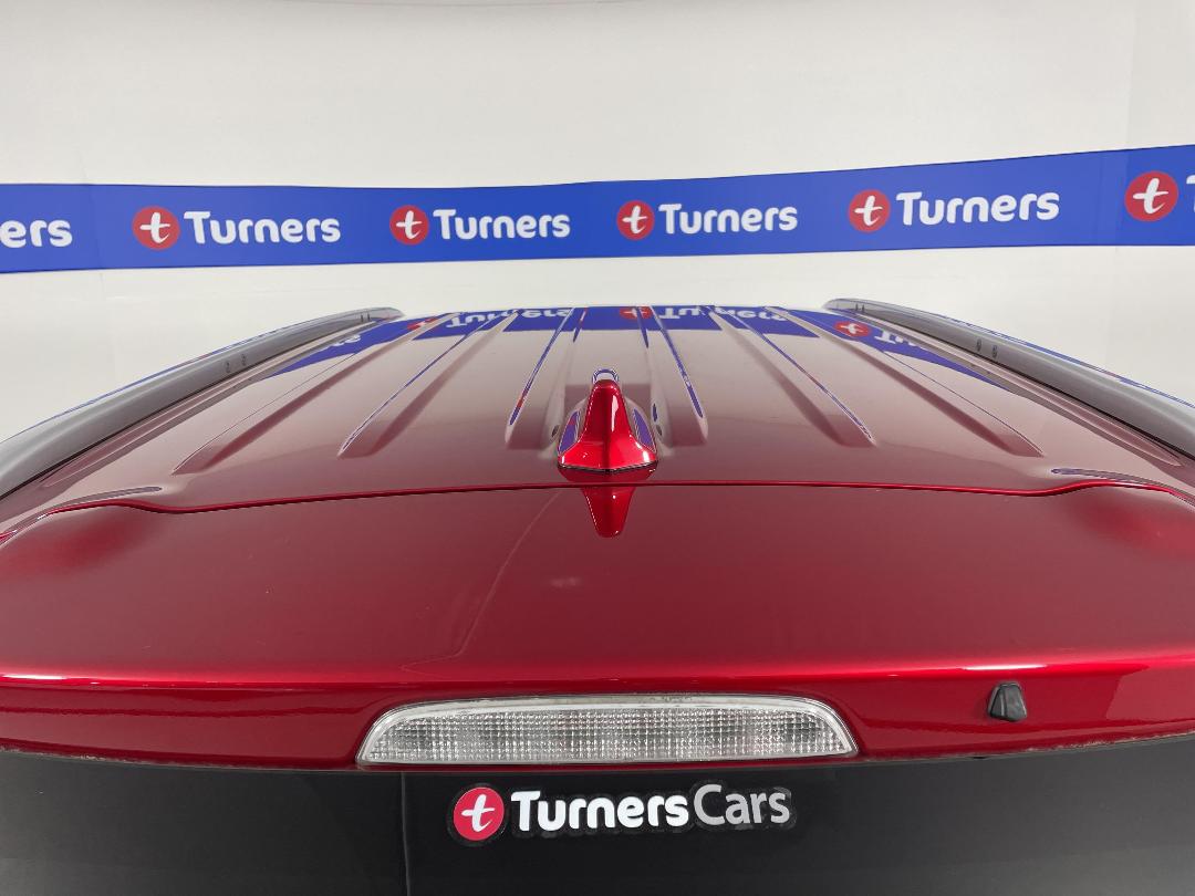 Photo '32' of Mitsubishi Outlander