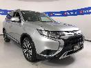 Thumbnail '1' of Mitsubishi Outlander