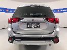 Thumbnail '6' of Mitsubishi Outlander