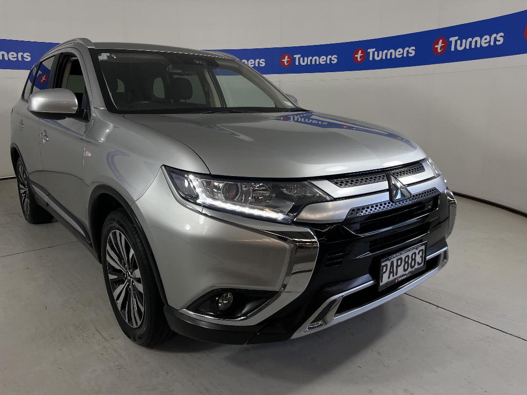 Photo '25' of Mitsubishi Outlander Photo '25' of Mitsubishi Outlander