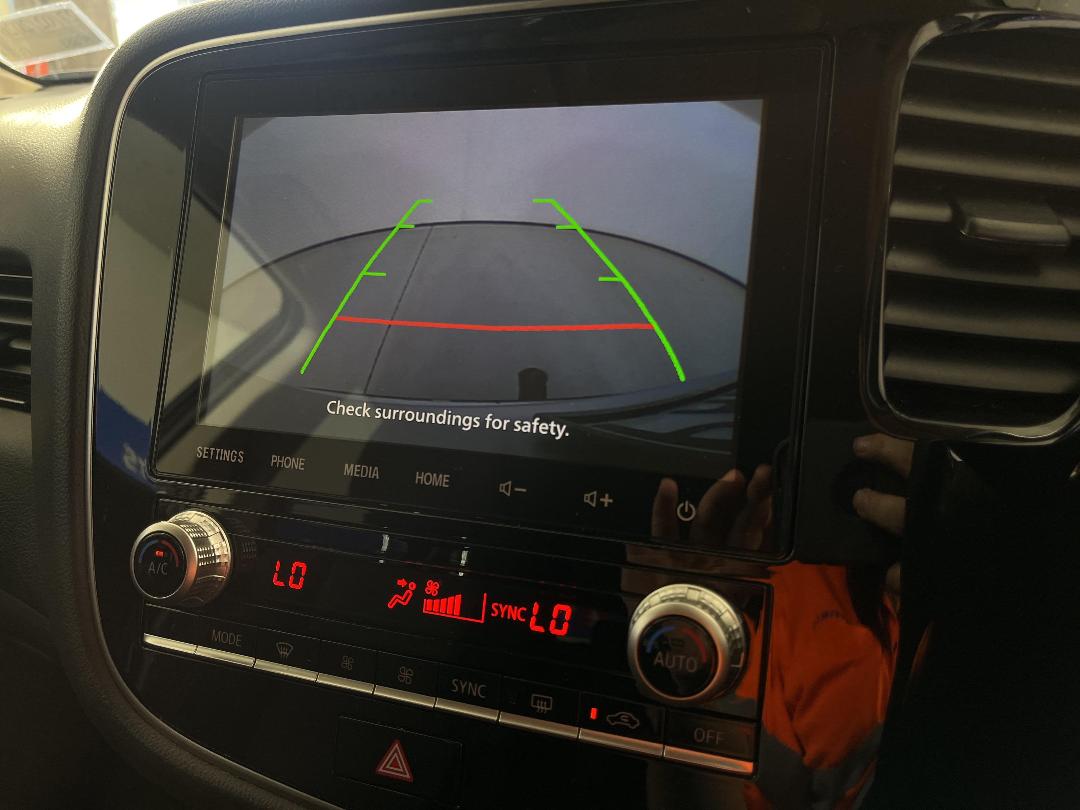 Photo '28' of Mitsubishi Outlander Photo '28' of Mitsubishi Outlander