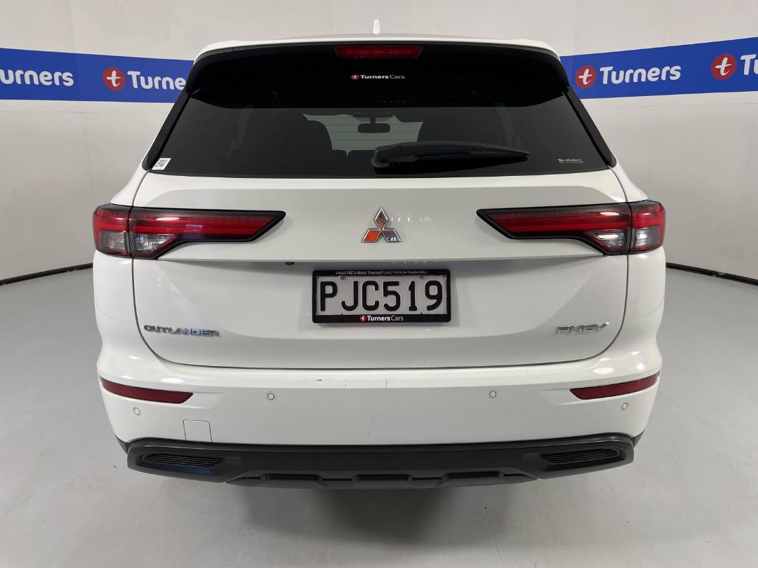 Photo '6' of Mitsubishi Outlander Photo '6' of Mitsubishi Outlander