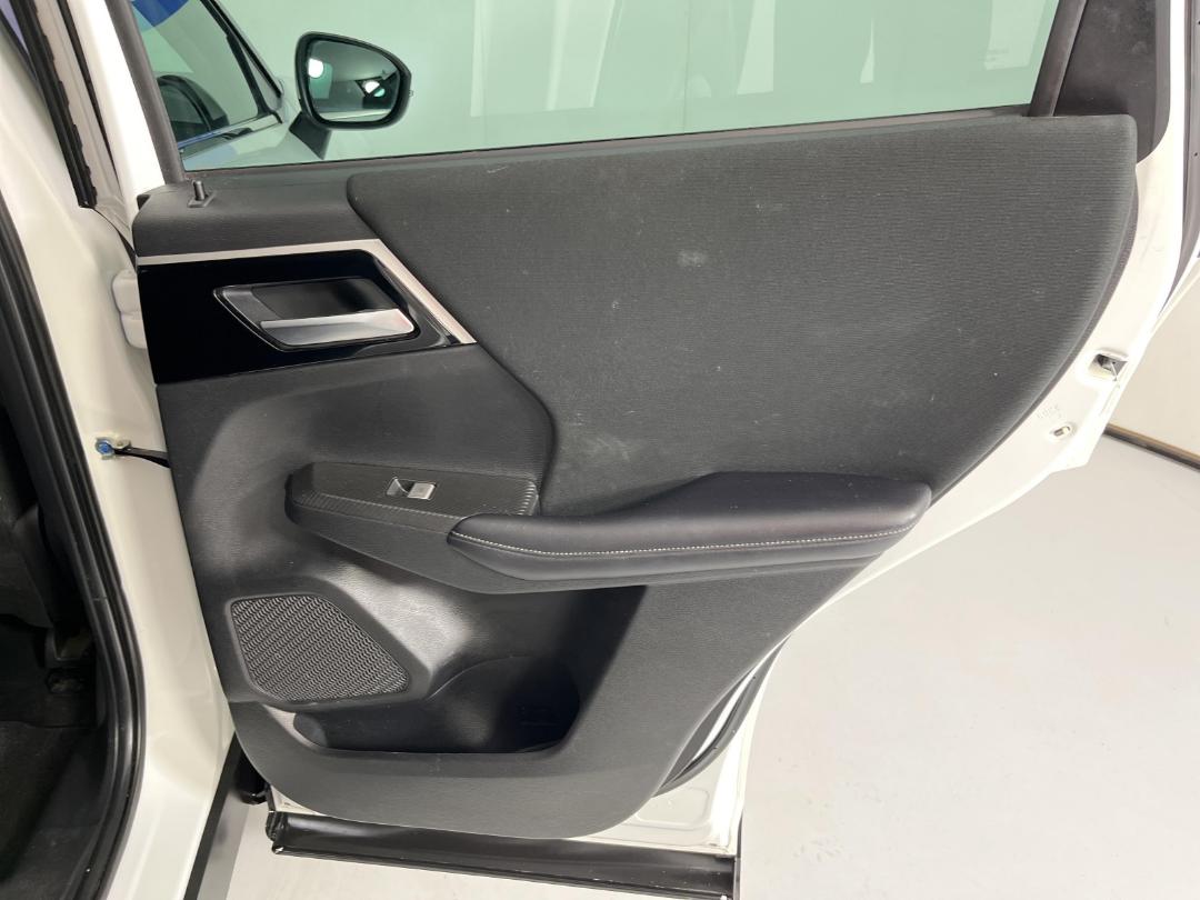 Photo '19' of Mitsubishi Outlander Photo '19' of Mitsubishi Outlander