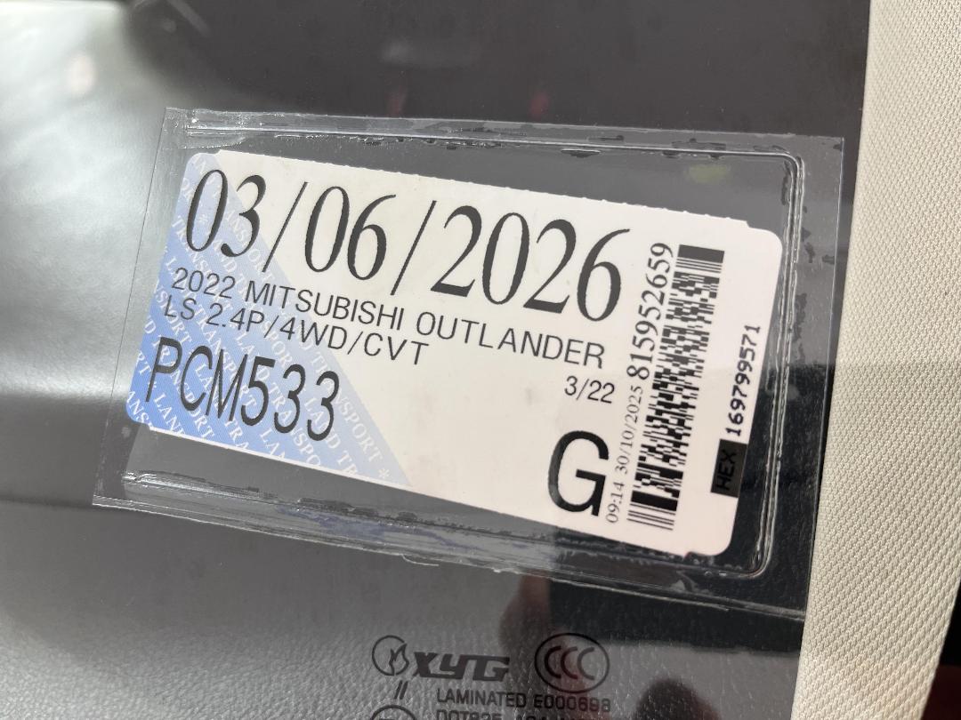 Photo '24' of Mitsubishi Outlander