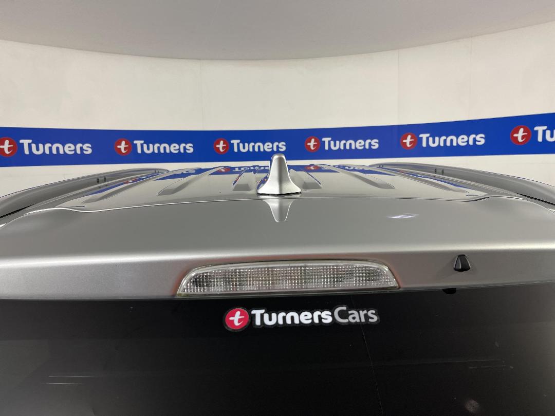 Photo '31' of Mitsubishi Outlander