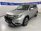 Thumbnail '4' of Mitsubishi Outlander
