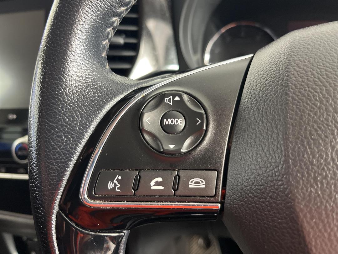 Photo '25' of Mitsubishi Outlander