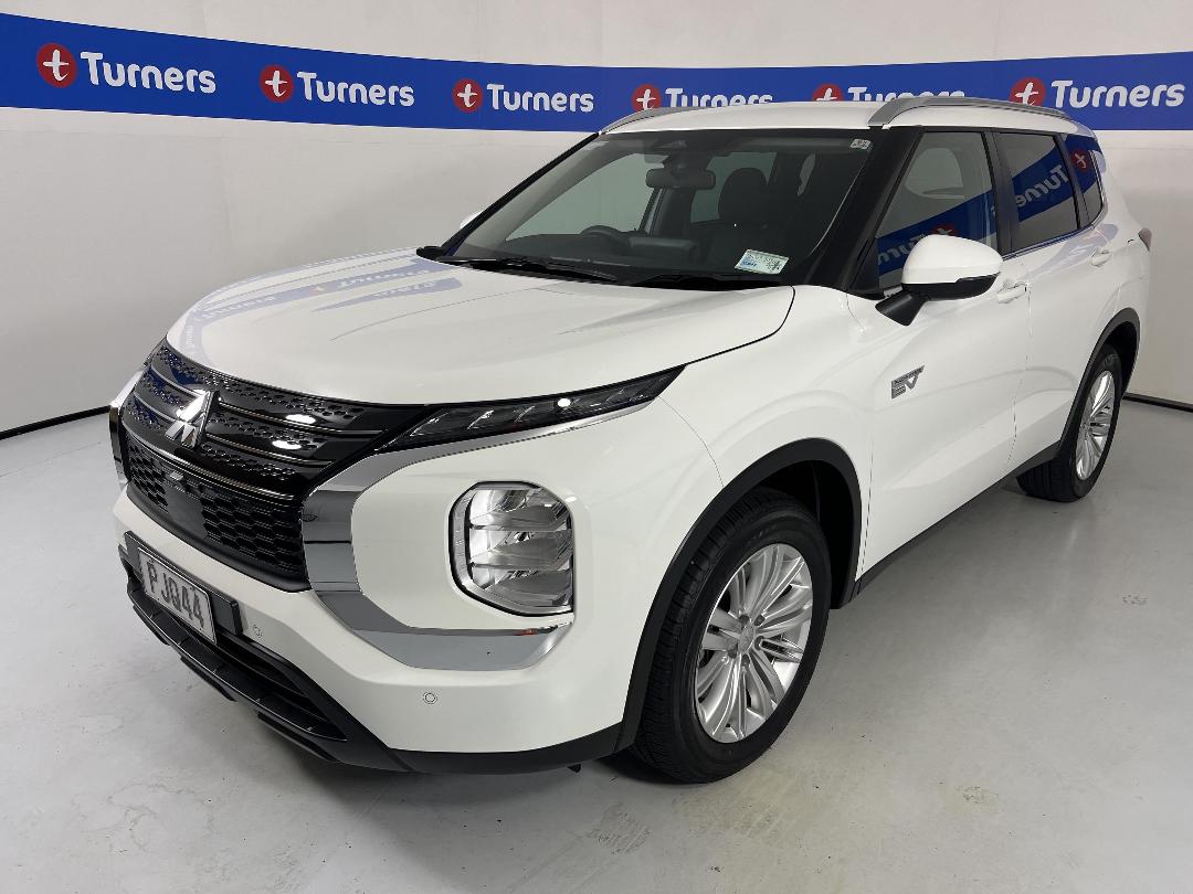 Photo '4' of Mitsubishi Outlander