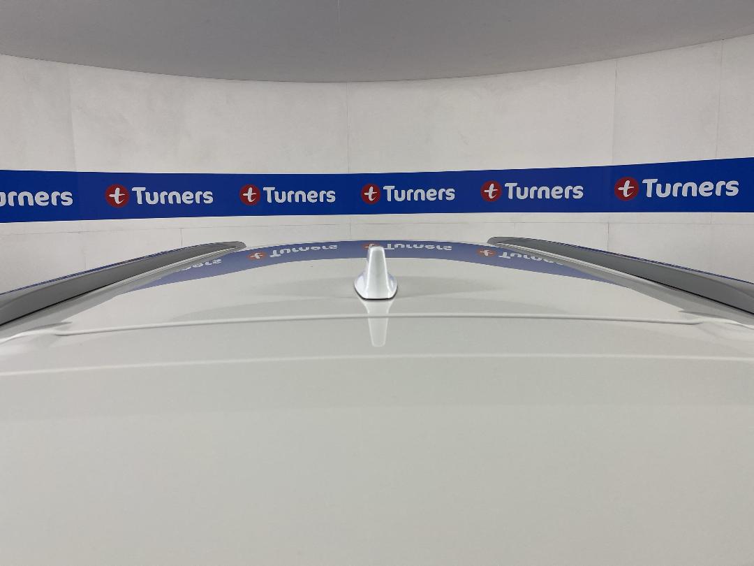 Photo '25' of Mitsubishi Outlander