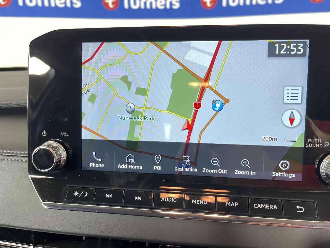 Photo '32' of Mitsubishi Outlander