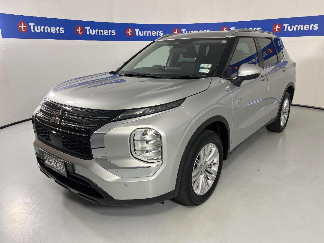 Photo '4' of Mitsubishi Outlander Photo '4' of Mitsubishi Outlander