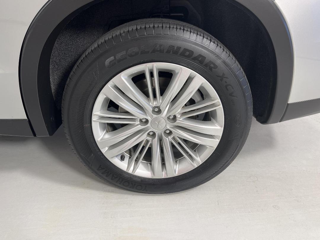 Photo '11' of Mitsubishi Outlander Photo '11' of Mitsubishi Outlander