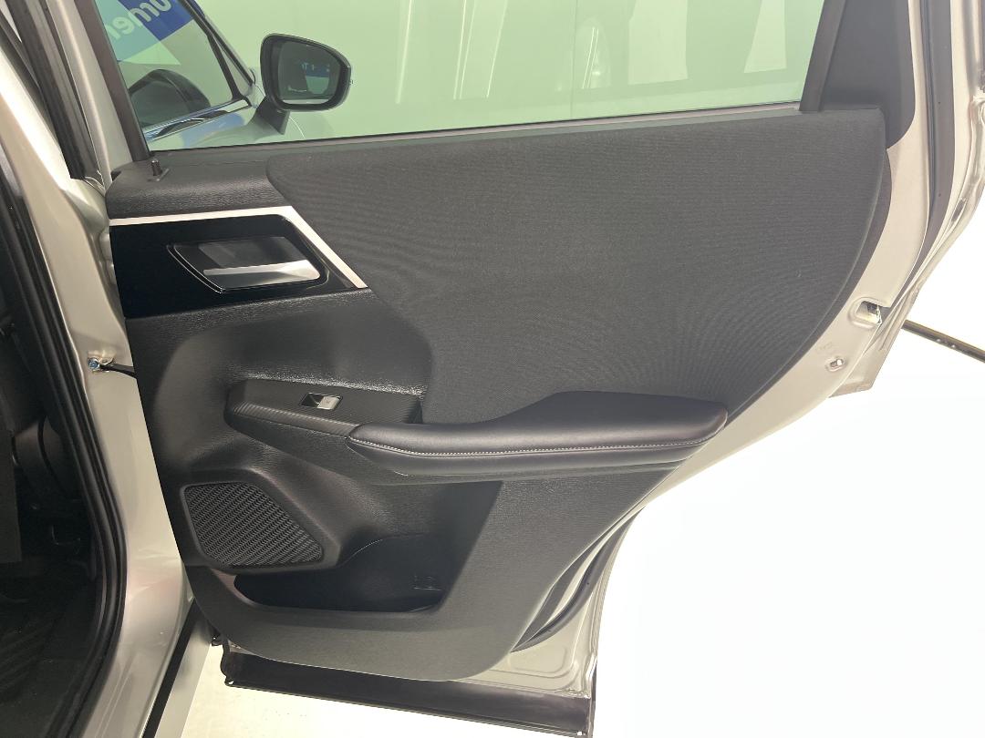 Photo '19' of Mitsubishi Outlander Photo '19' of Mitsubishi Outlander