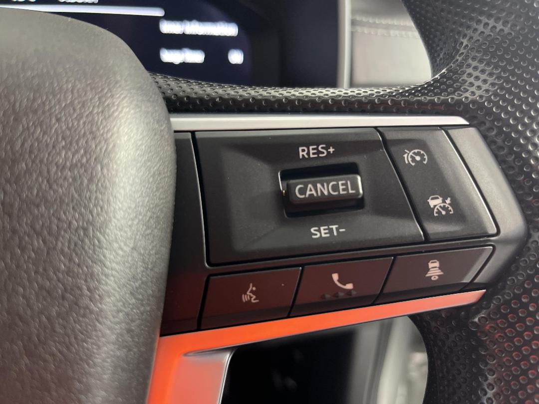 Photo '26' of Mitsubishi Outlander Photo '26' of Mitsubishi Outlander