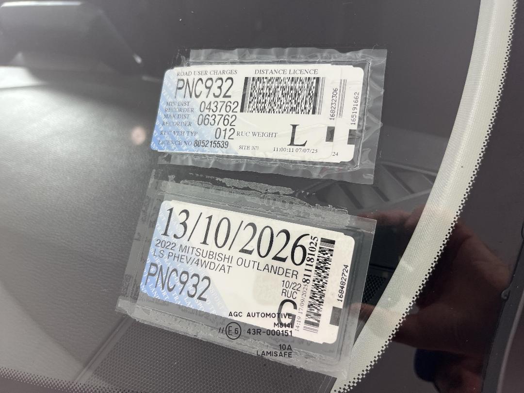 Photo '24' of Mitsubishi Outlander Photo '24' of Mitsubishi Outlander