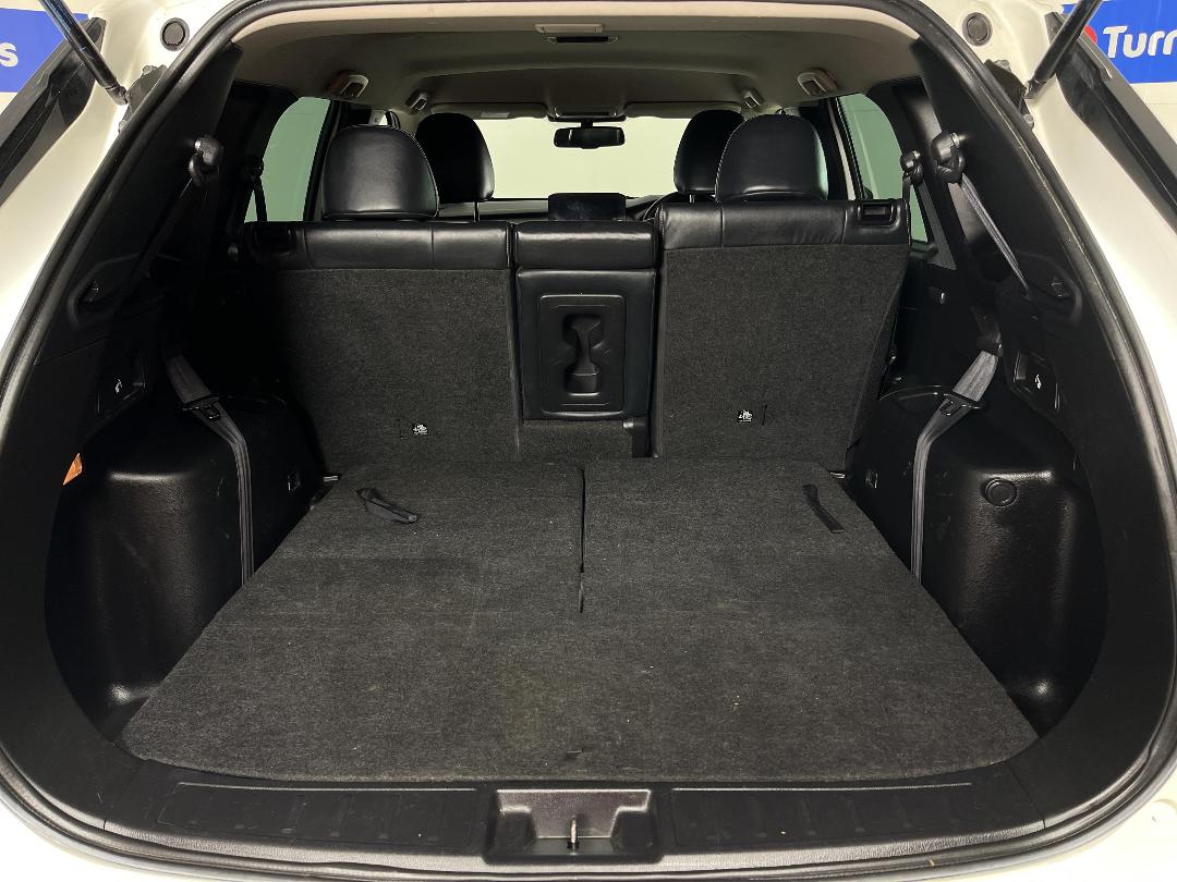 Photo '14' of Mitsubishi Outlander