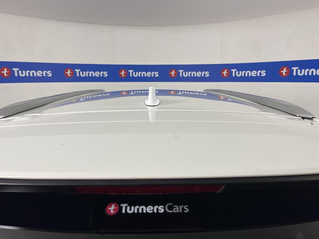 Photo '31' of Mitsubishi Outlander