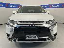 Thumbnail '2' of Mitsubishi Outlander
