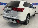 Thumbnail '7' of Mitsubishi Outlander