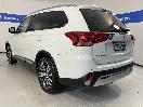 Thumbnail '5' of Mitsubishi Outlander