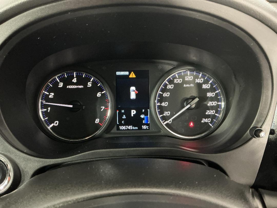 Photo '21' of Mitsubishi Outlander Photo '21' of Mitsubishi Outlander