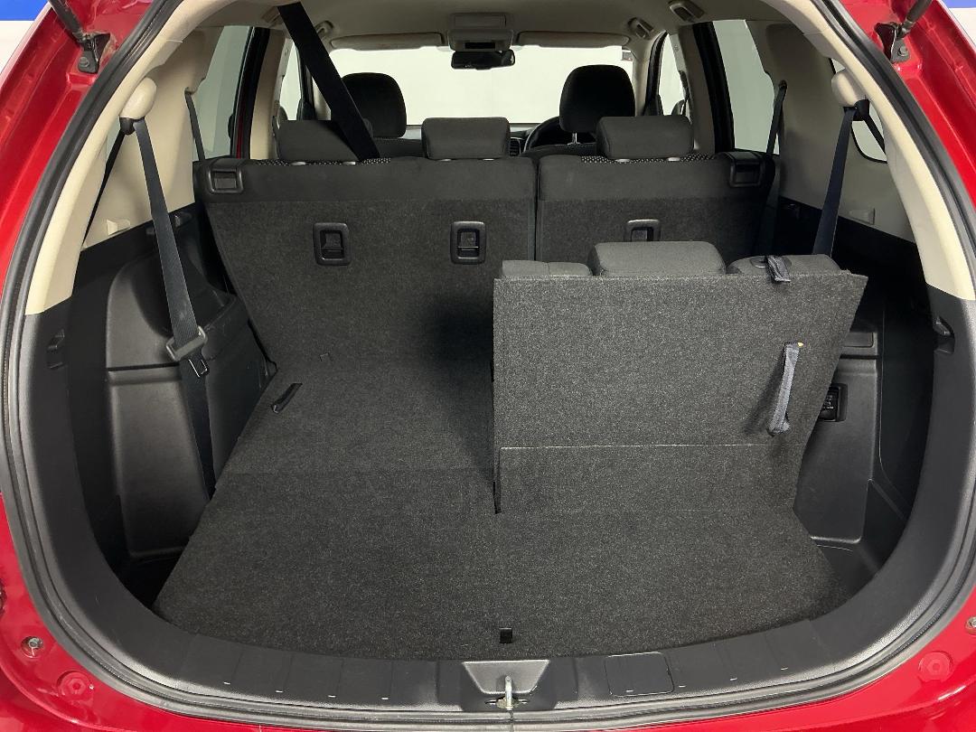 Photo '14' of Mitsubishi Outlander