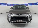 Thumbnail '2' of Mitsubishi Outlander