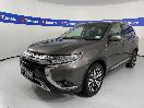 Thumbnail '4' of Mitsubishi Outlander