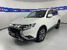 Thumbnail '4' of Mitsubishi Outlander