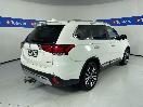 Thumbnail '7' of Mitsubishi Outlander