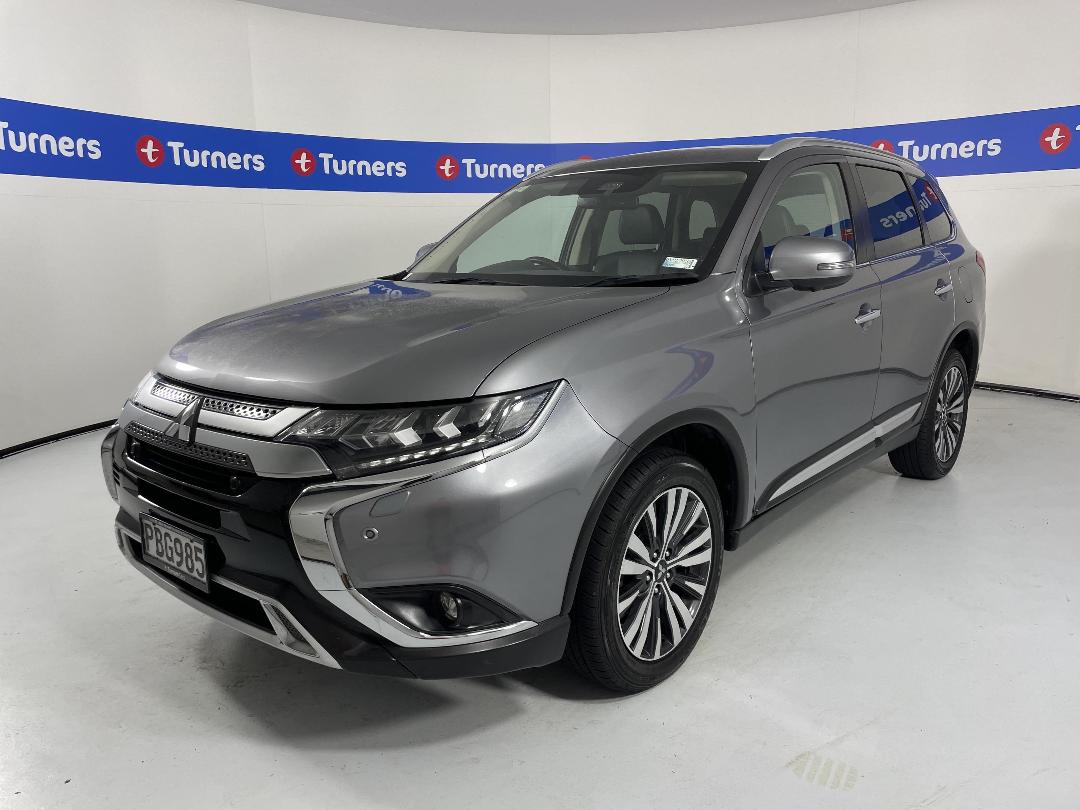 Photo '4' of Mitsubishi Outlander Photo '4' of Mitsubishi Outlander