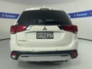 Thumbnail '6' of Mitsubishi Outlander
