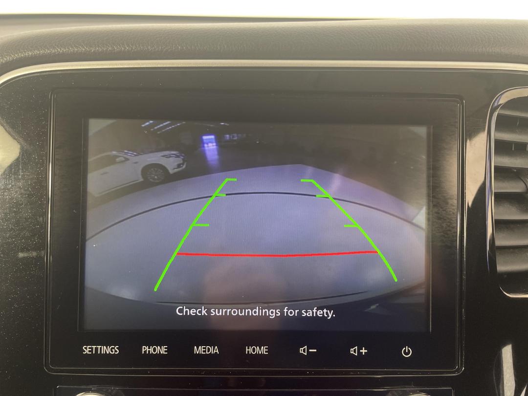 Photo '28' of Mitsubishi Outlander Photo '28' of Mitsubishi Outlander