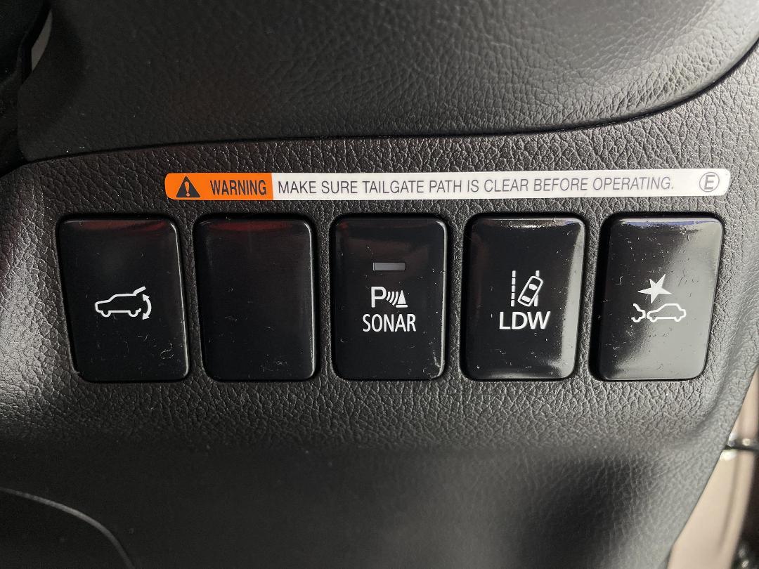 Photo '25' of Mitsubishi Outlander