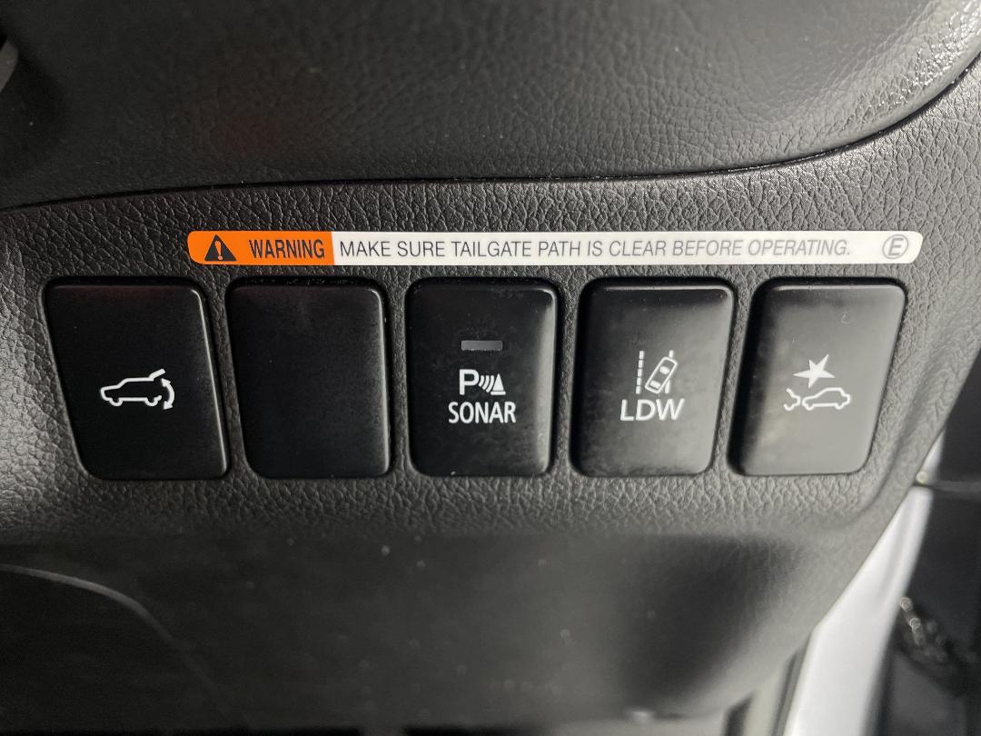 Photo '25' of Mitsubishi Outlander Photo '25' of Mitsubishi Outlander