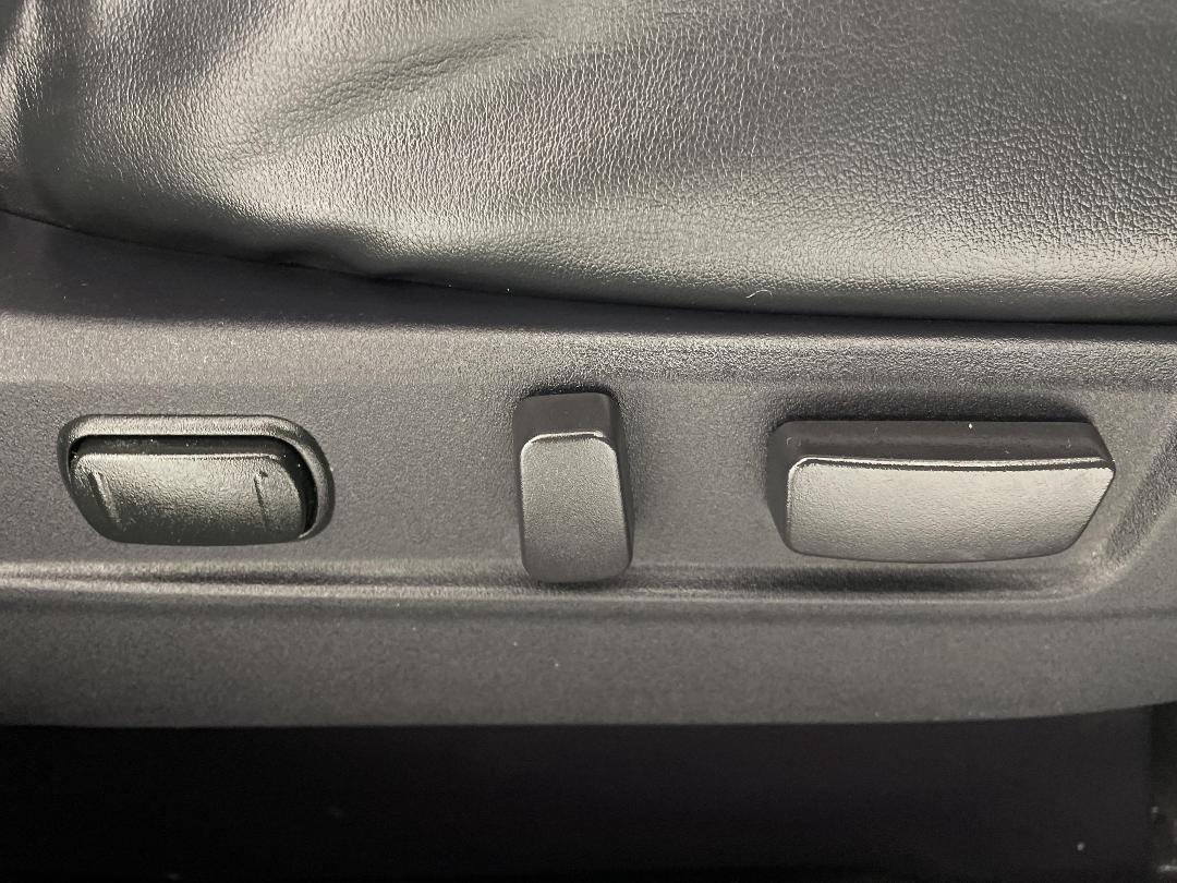 Photo '24' of Mitsubishi Outlander Photo '24' of Mitsubishi Outlander