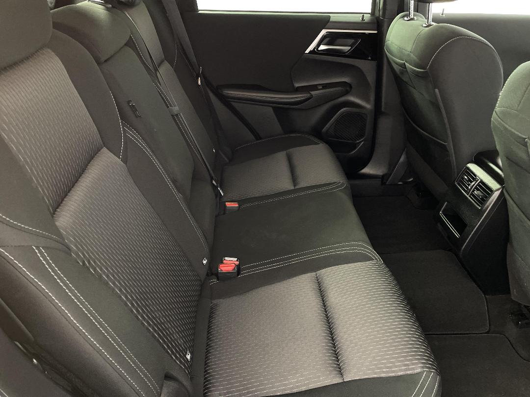 Photo '20' of Mitsubishi Outlander