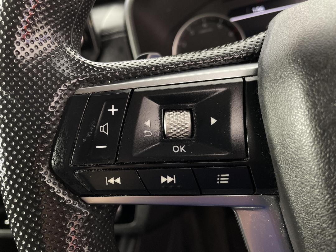 Photo '24' of Mitsubishi Outlander