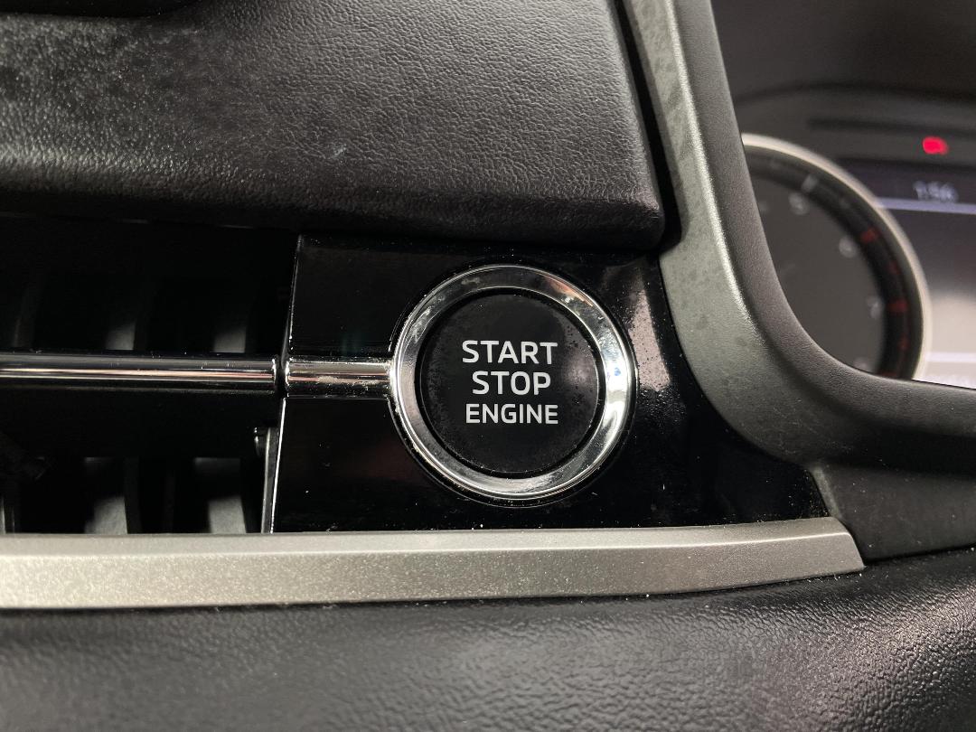 Photo '26' of Mitsubishi Outlander