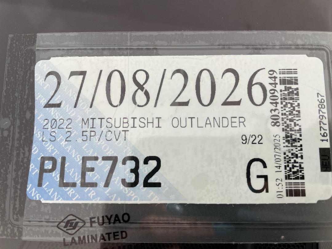 Photo '29' of Mitsubishi Outlander