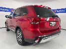 Thumbnail '5' of Mitsubishi Outlander