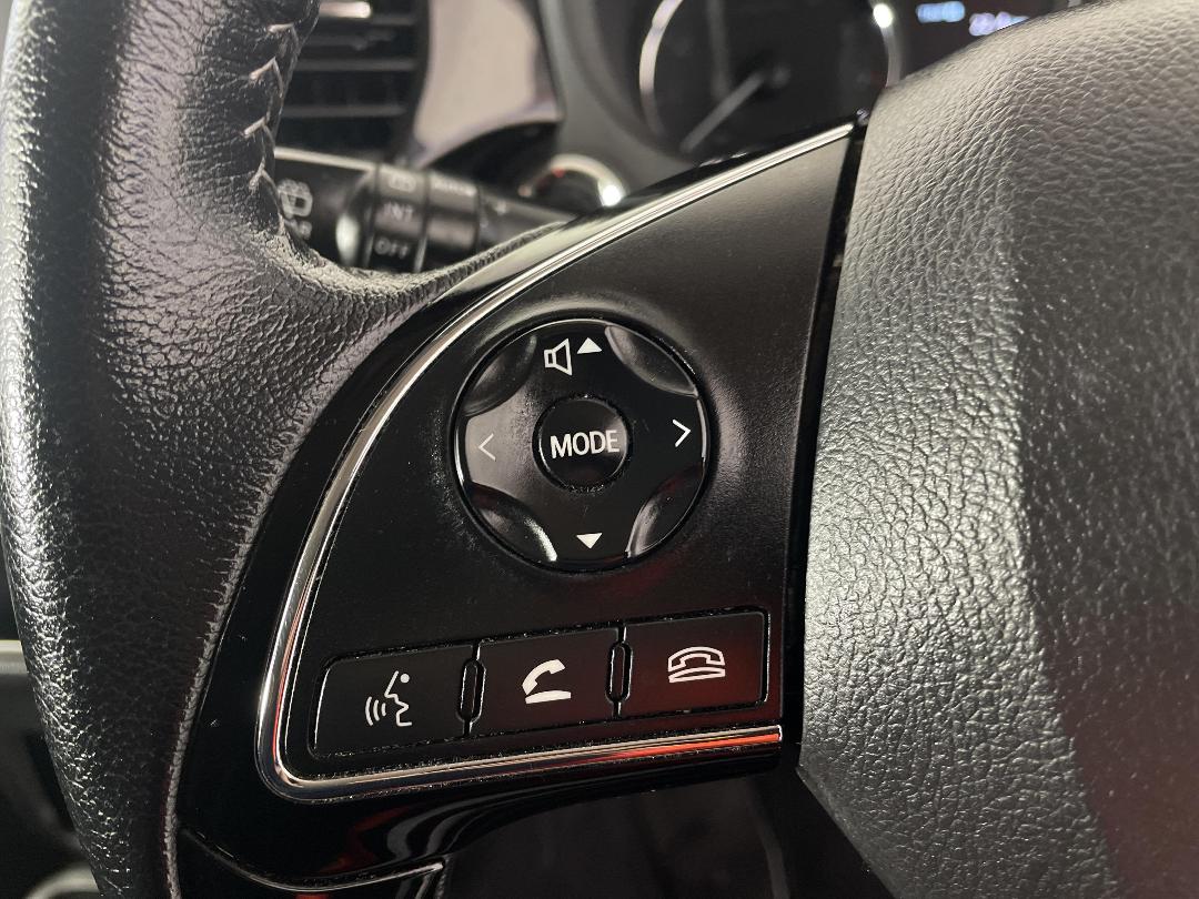 Photo '26' of Mitsubishi Outlander