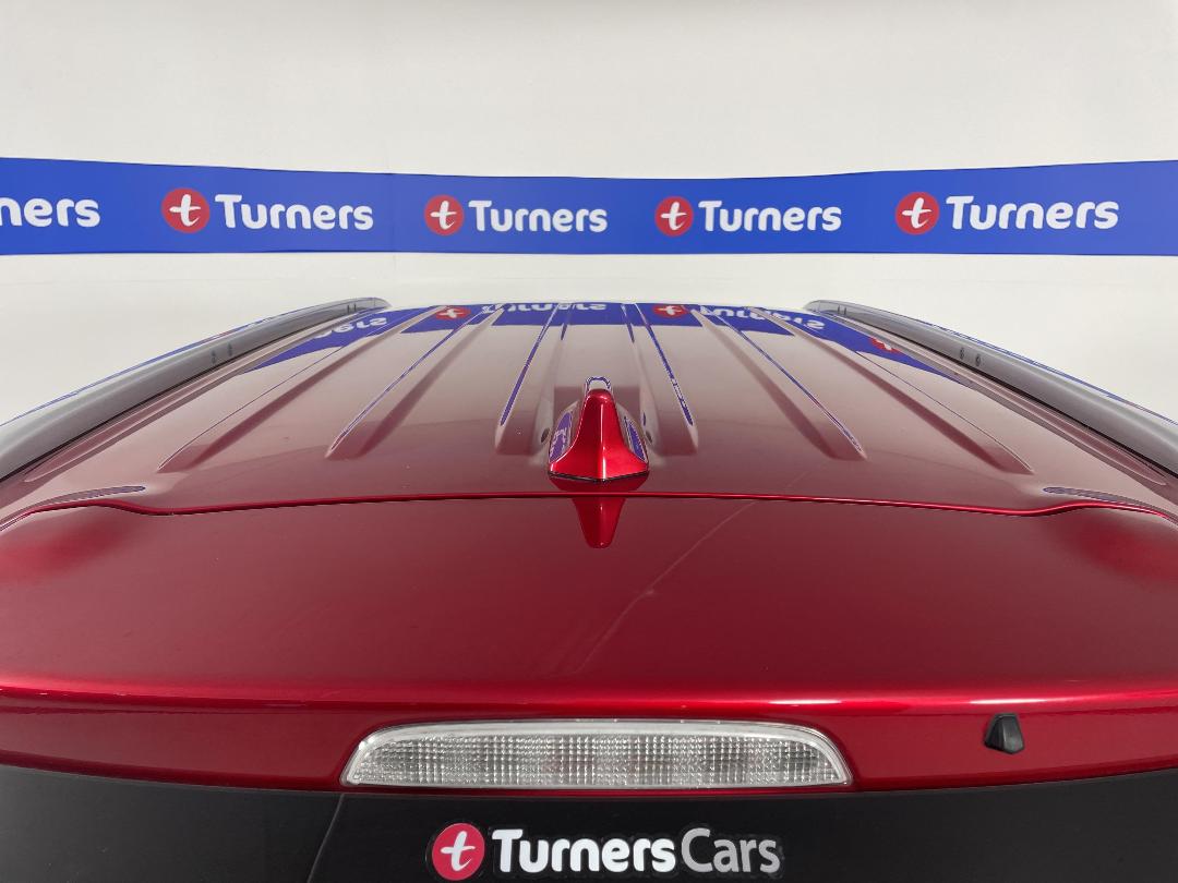 Photo '32' of Mitsubishi Outlander