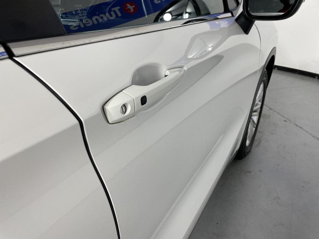 Photo '26' of Mitsubishi Outlander