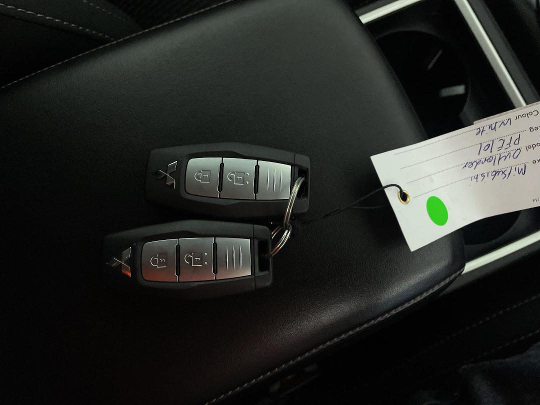 Photo '22' of Mitsubishi Outlander Photo '22' of Mitsubishi Outlander