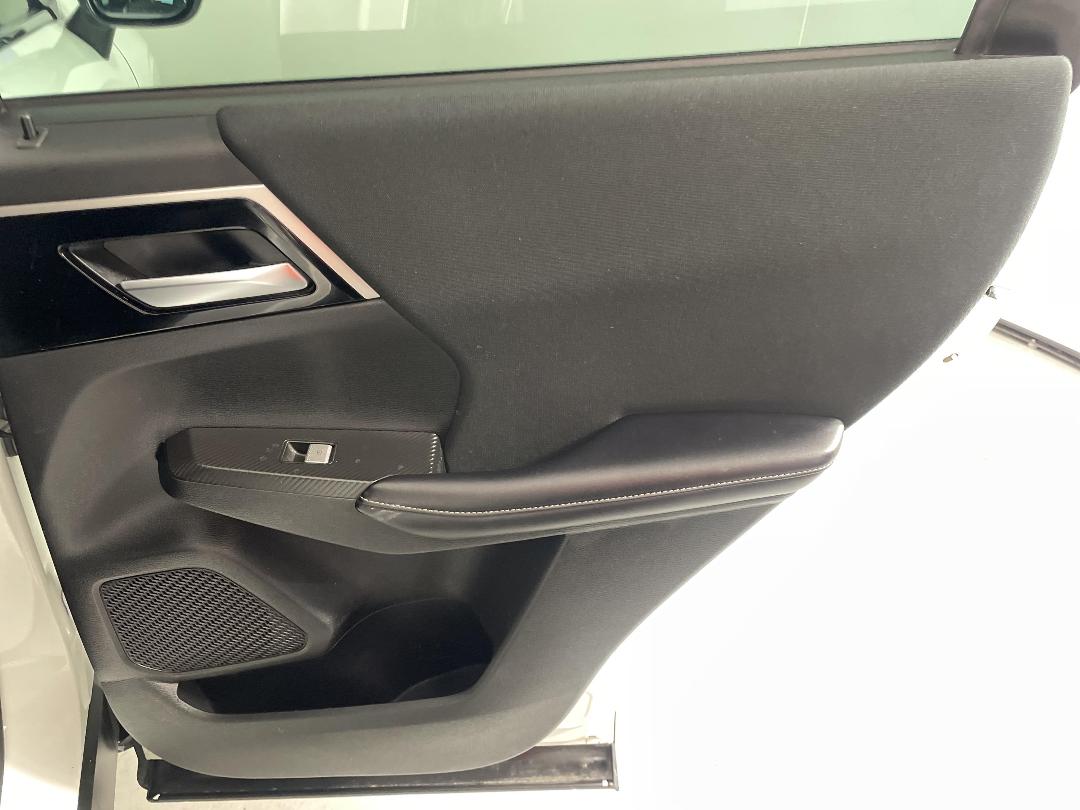 Photo '19' of Mitsubishi Outlander Photo '19' of Mitsubishi Outlander