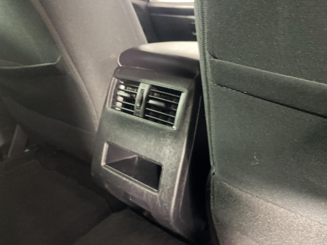 Photo '33' of Mitsubishi Outlander Photo '33' of Mitsubishi Outlander