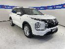 Thumbnail '1' of Mitsubishi Outlander