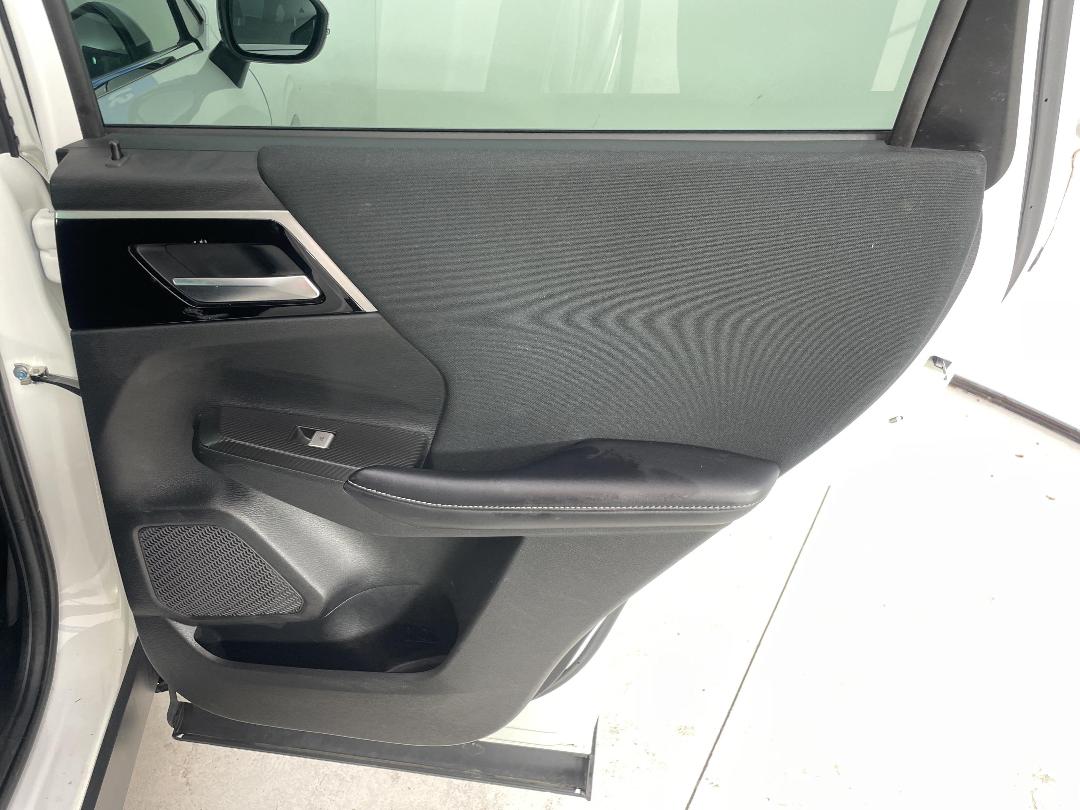 Photo '19' of Mitsubishi Outlander Photo '19' of Mitsubishi Outlander