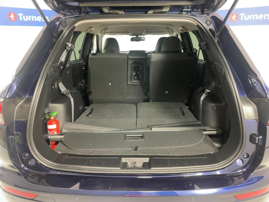 Photo '14' of Mitsubishi Outlander Photo '14' of Mitsubishi Outlander